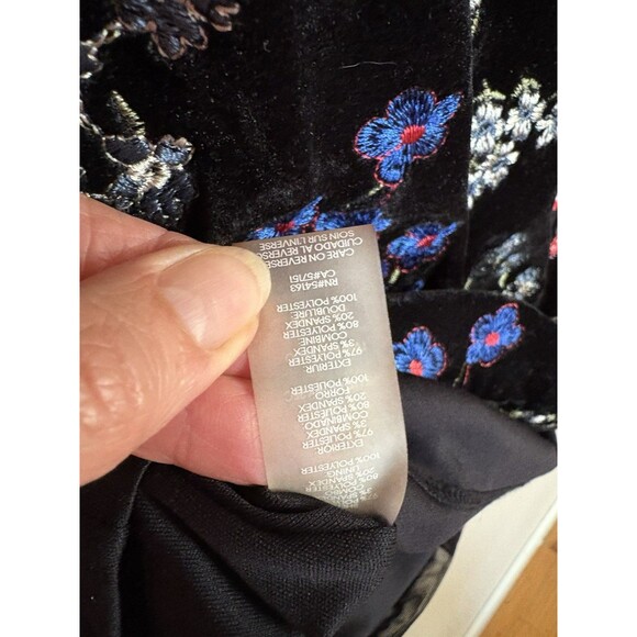 Calvin Klein Black Velvet & Mesh Floral Embroidered Pencil Dress Sleeveless SZ 4 - Picture 11 of 11